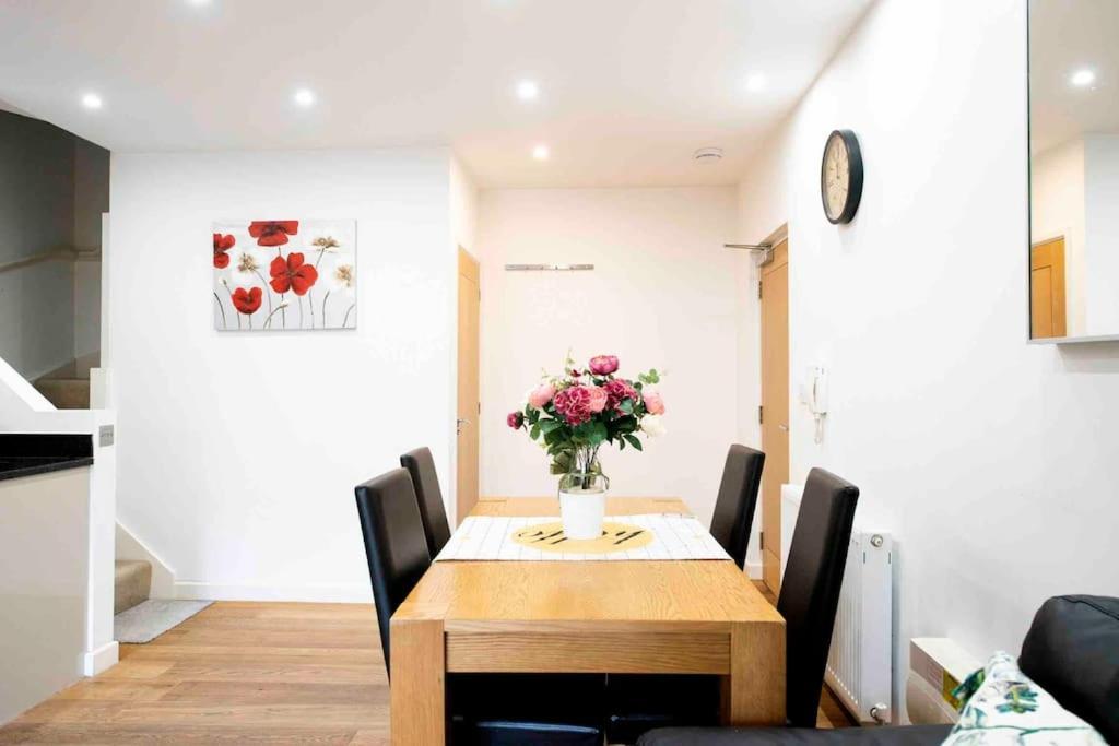 Citycentertrainstation Two Bedroomapartment Apartment *